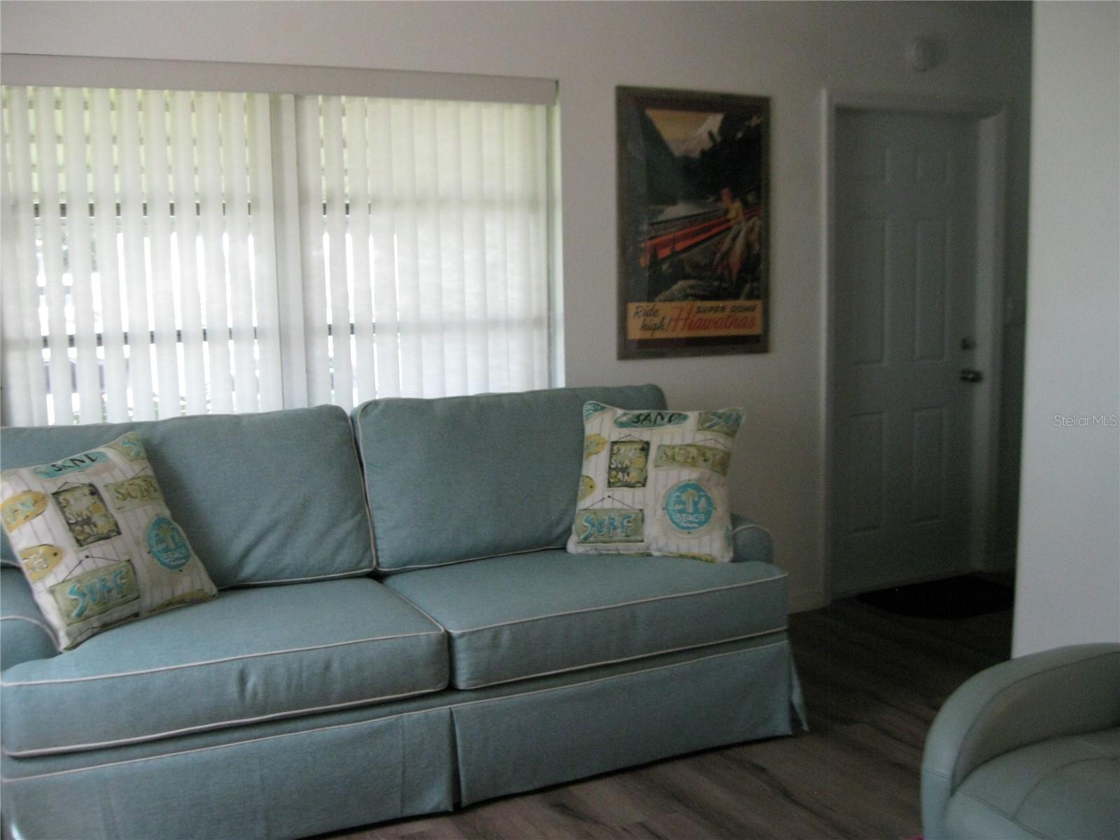 6002 HIBISCUS DR #6002