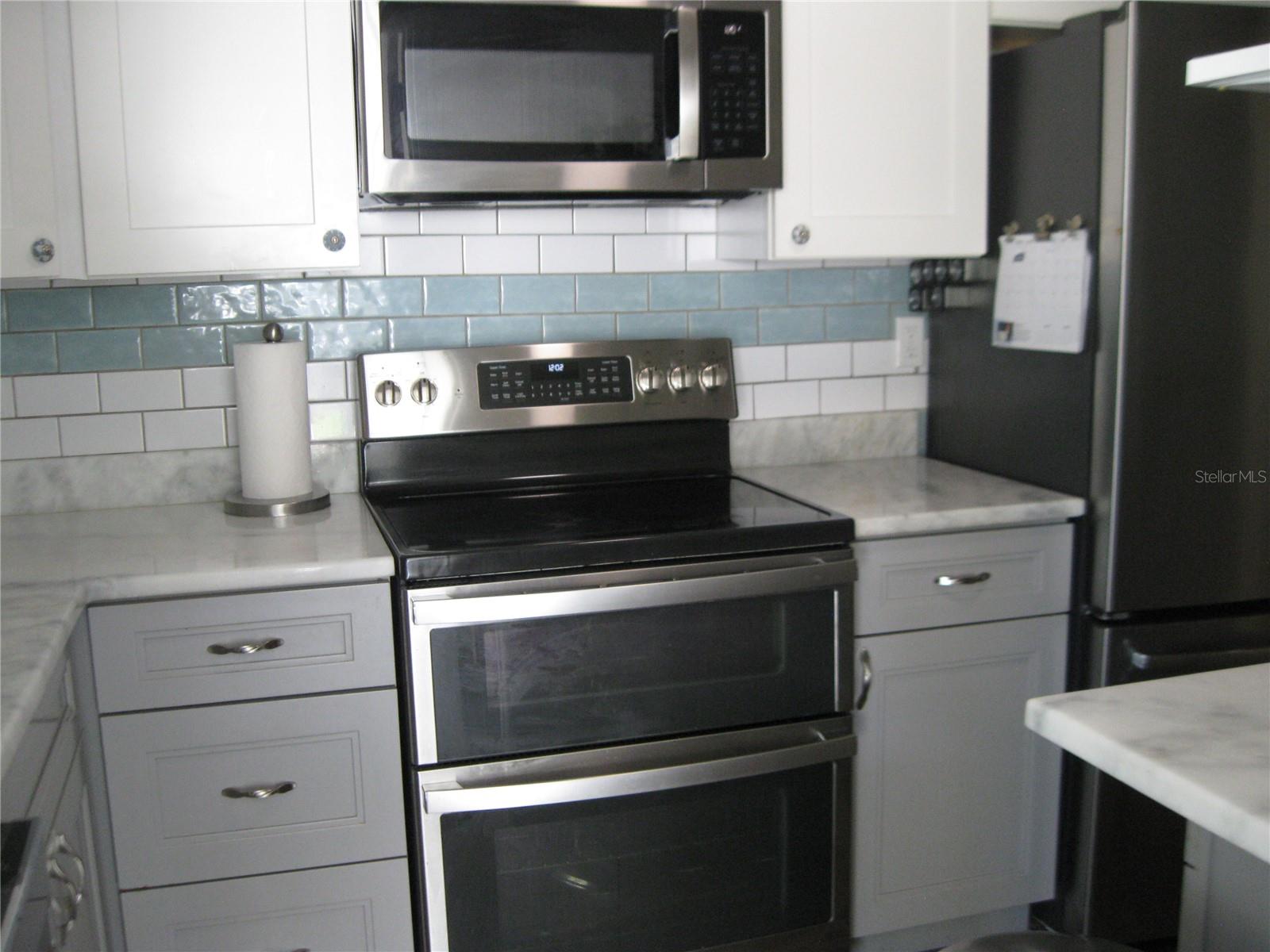 6002 HIBISCUS DR #6002