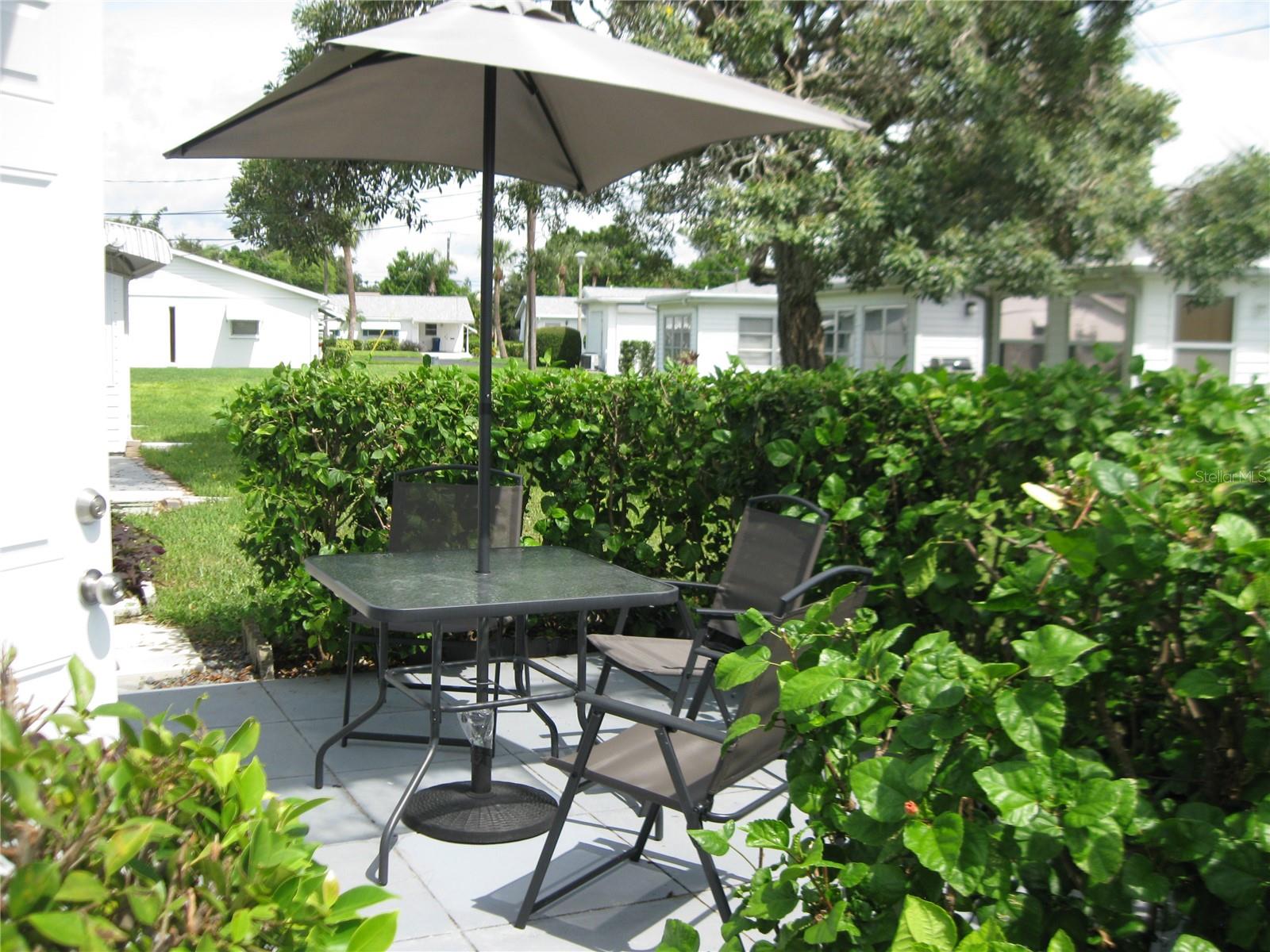 6002 HIBISCUS DR #6002