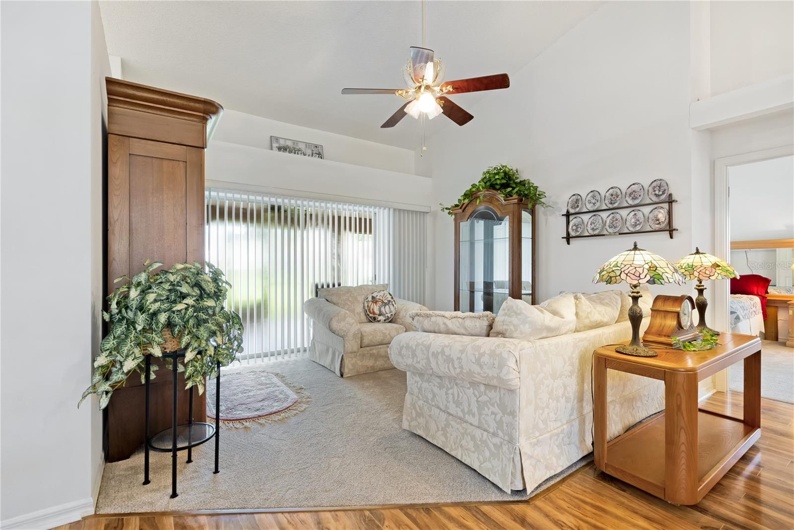 3805 GARDEN LAKES ESTATES DR