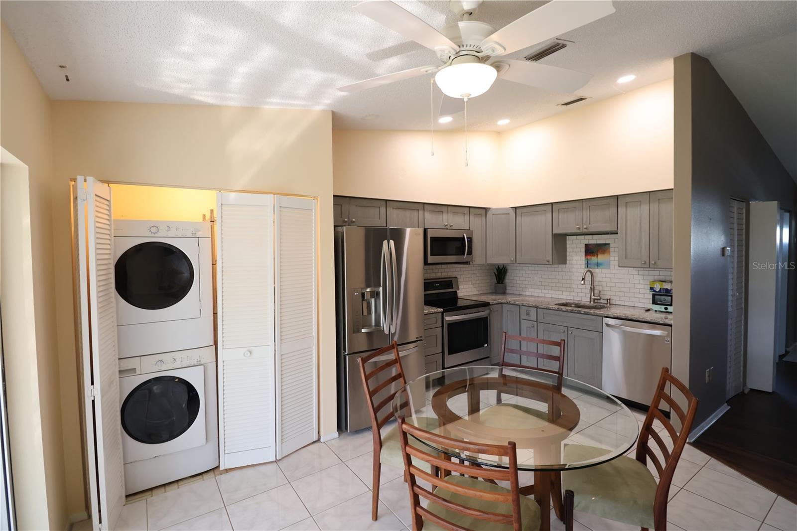 4105 33RD AVENUE DR W #4105