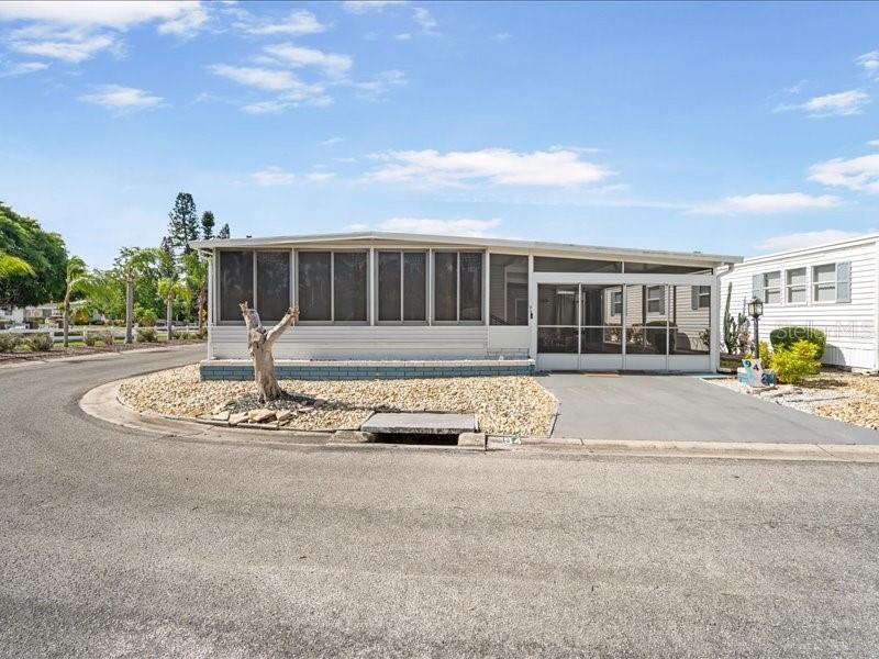 2107 PALMA SOLA BLVD #94