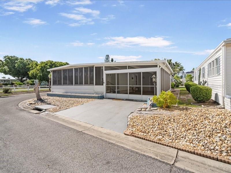 2107 PALMA SOLA BLVD #94