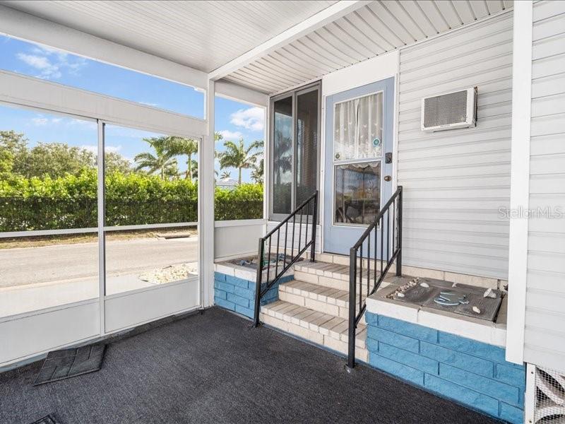 2107 PALMA SOLA BLVD #94