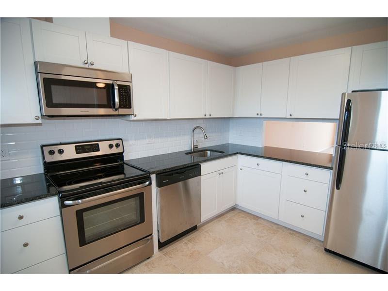 7461 W COUNTRY CLUB NORTH DR #407