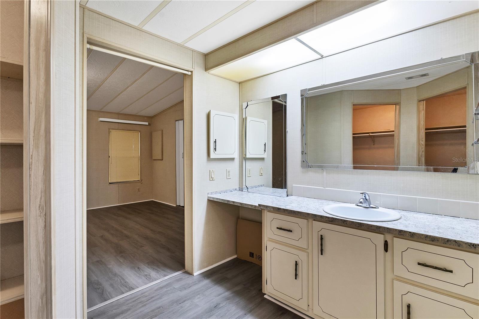 6710 36TH AVE E #315