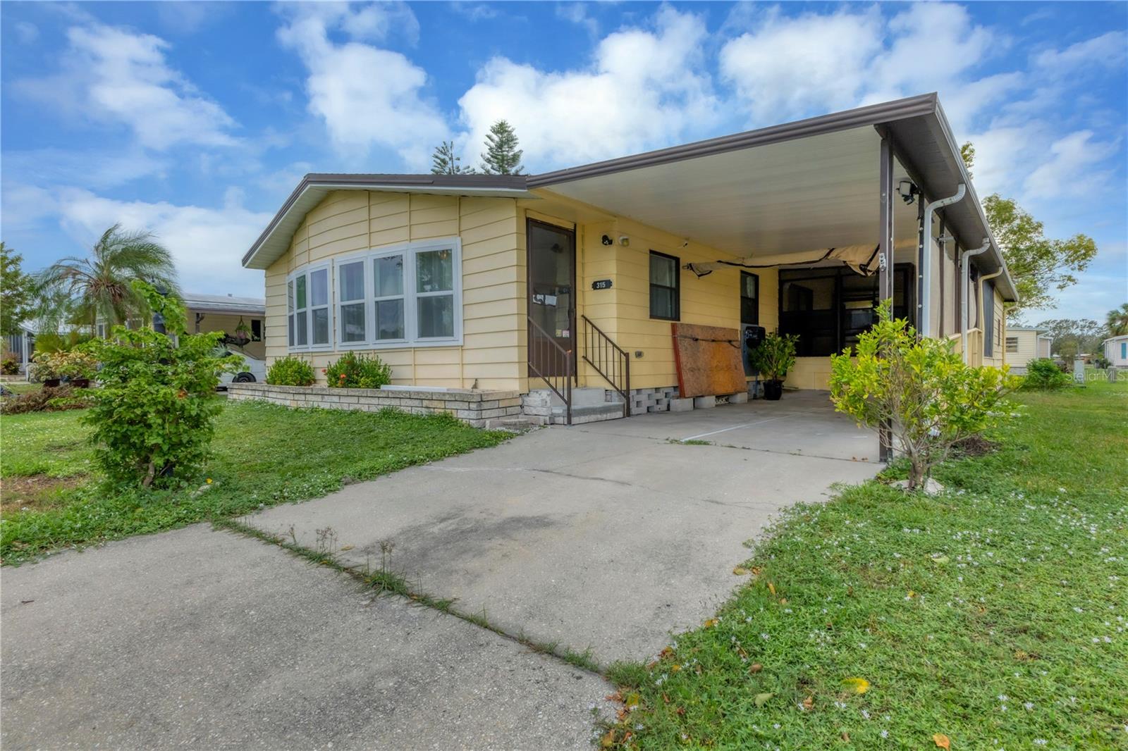 6710 36TH AVE E #315