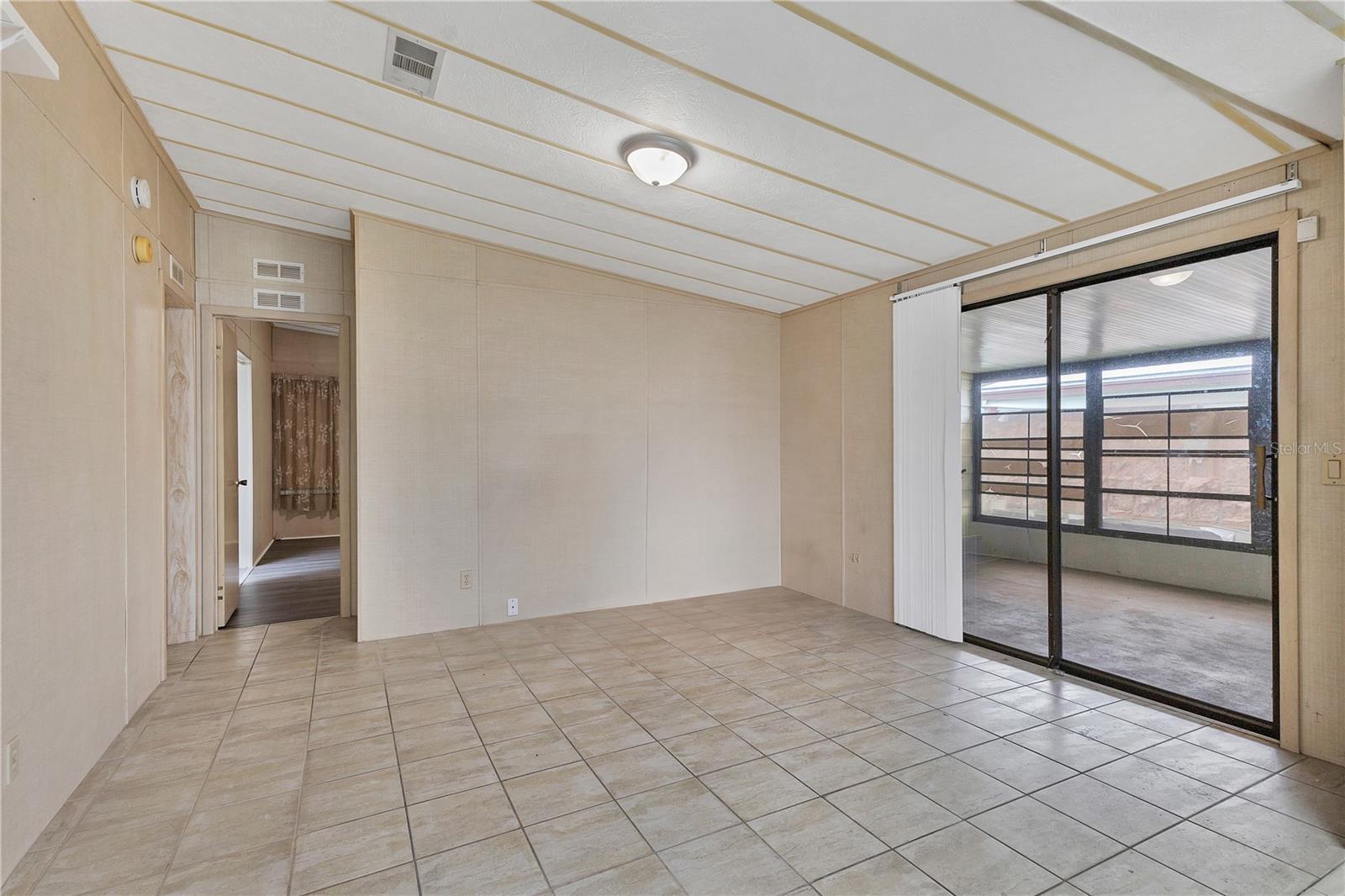 6710 36TH AVE E #315