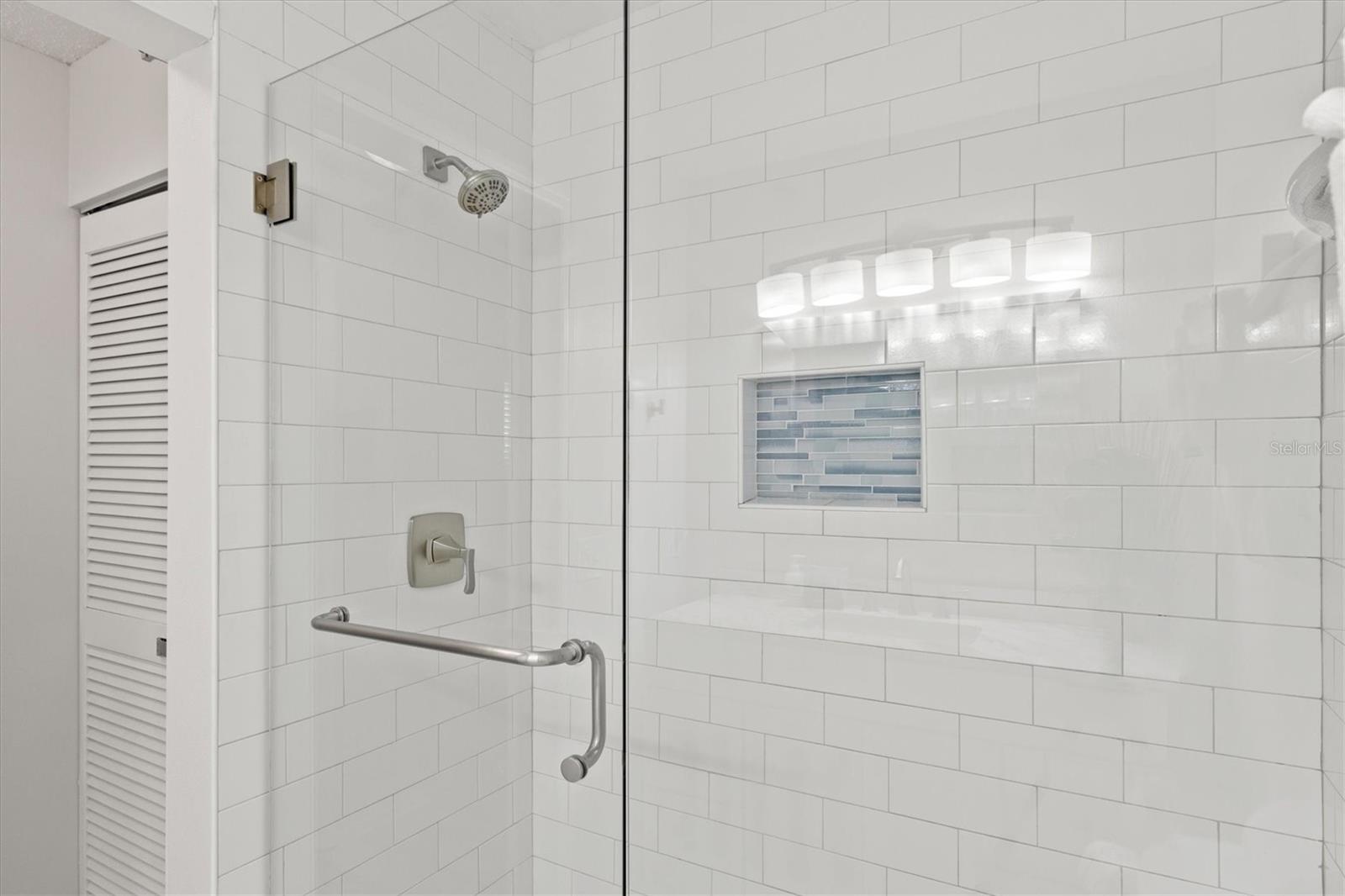 6250 HOLMES BLVD #67