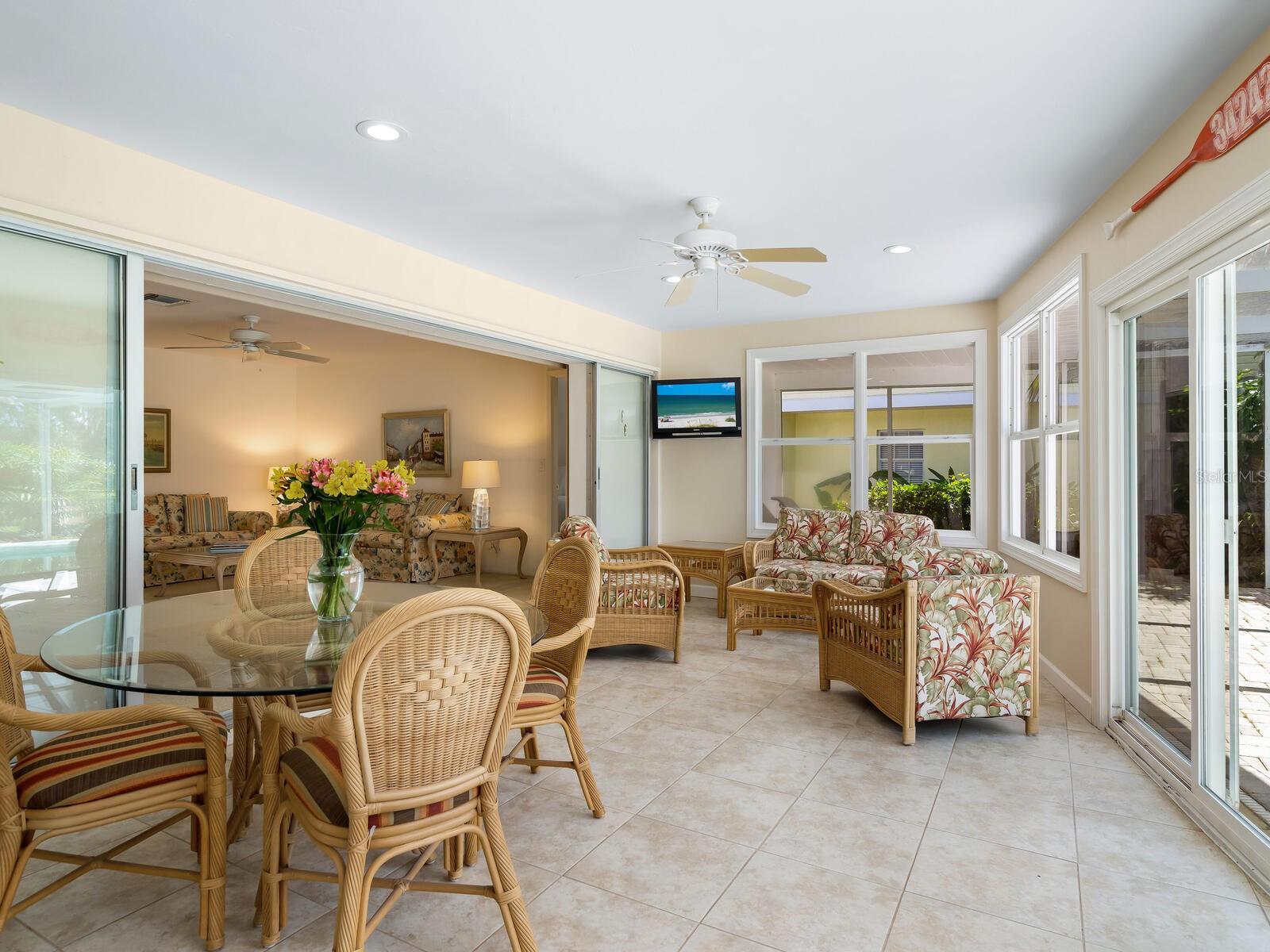 7916 MIDNIGHT PASS RD