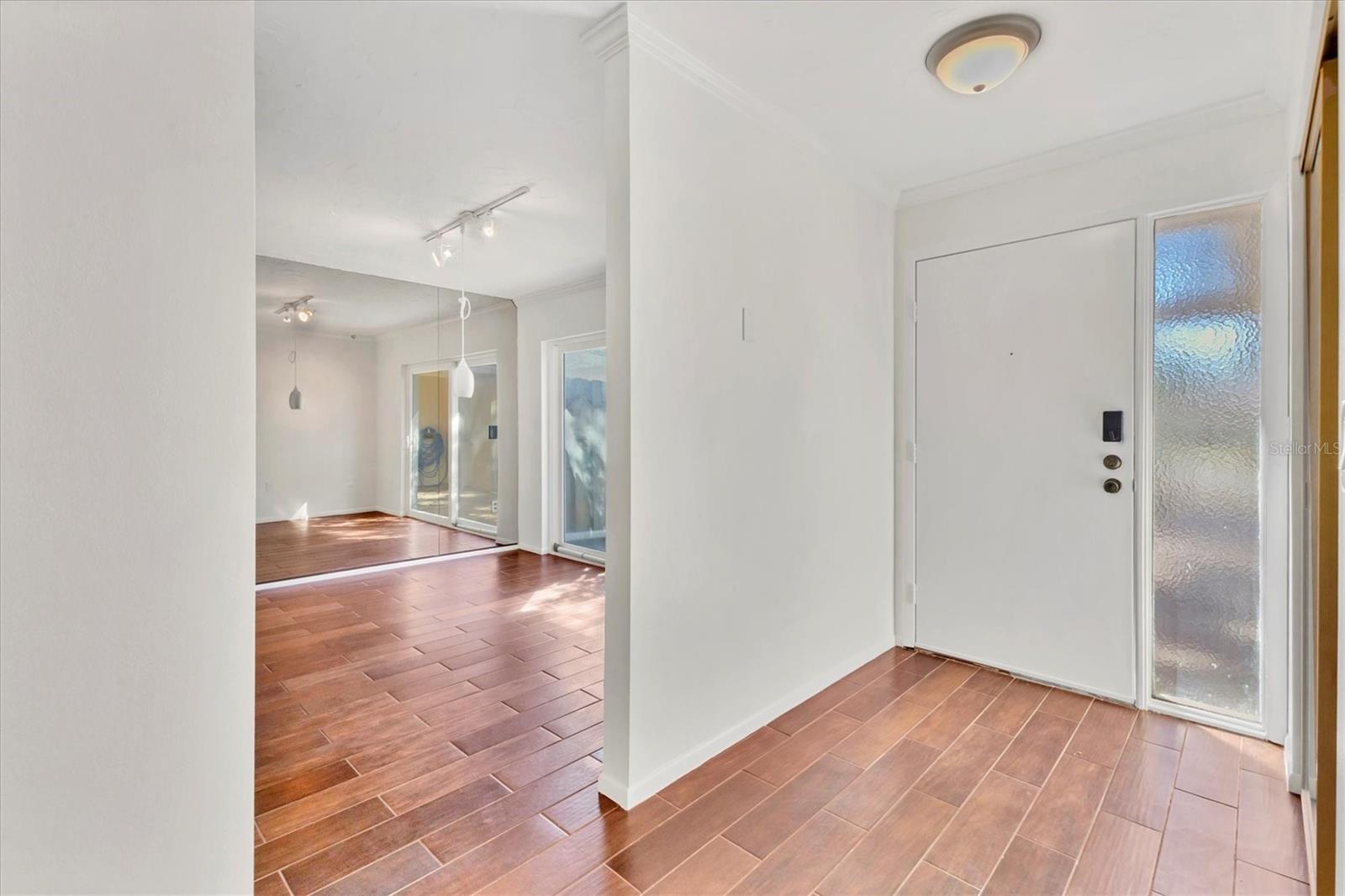 5259 VILLA MAJORCA CT #26