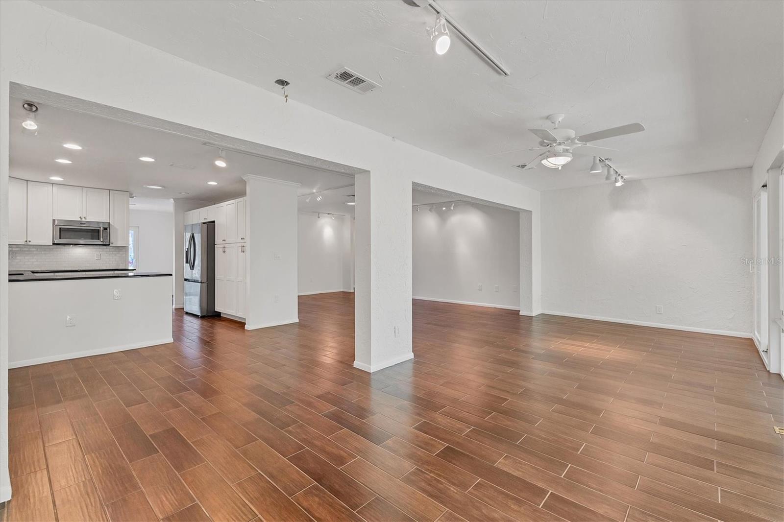 5259 VILLA MAJORCA CT #26