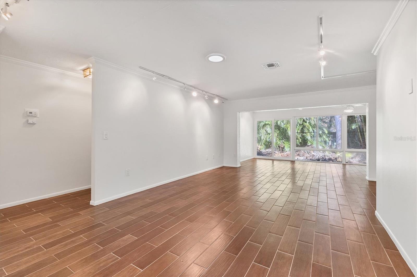 5259 VILLA MAJORCA CT #26