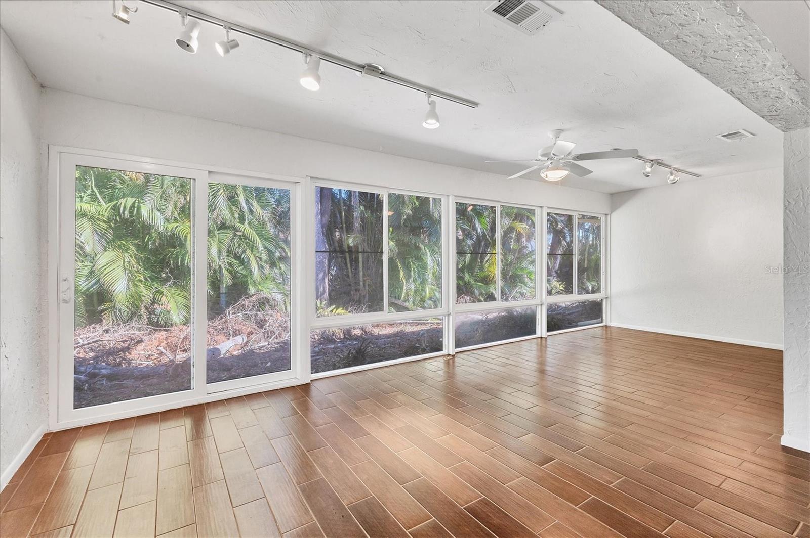 5259 VILLA MAJORCA CT #26