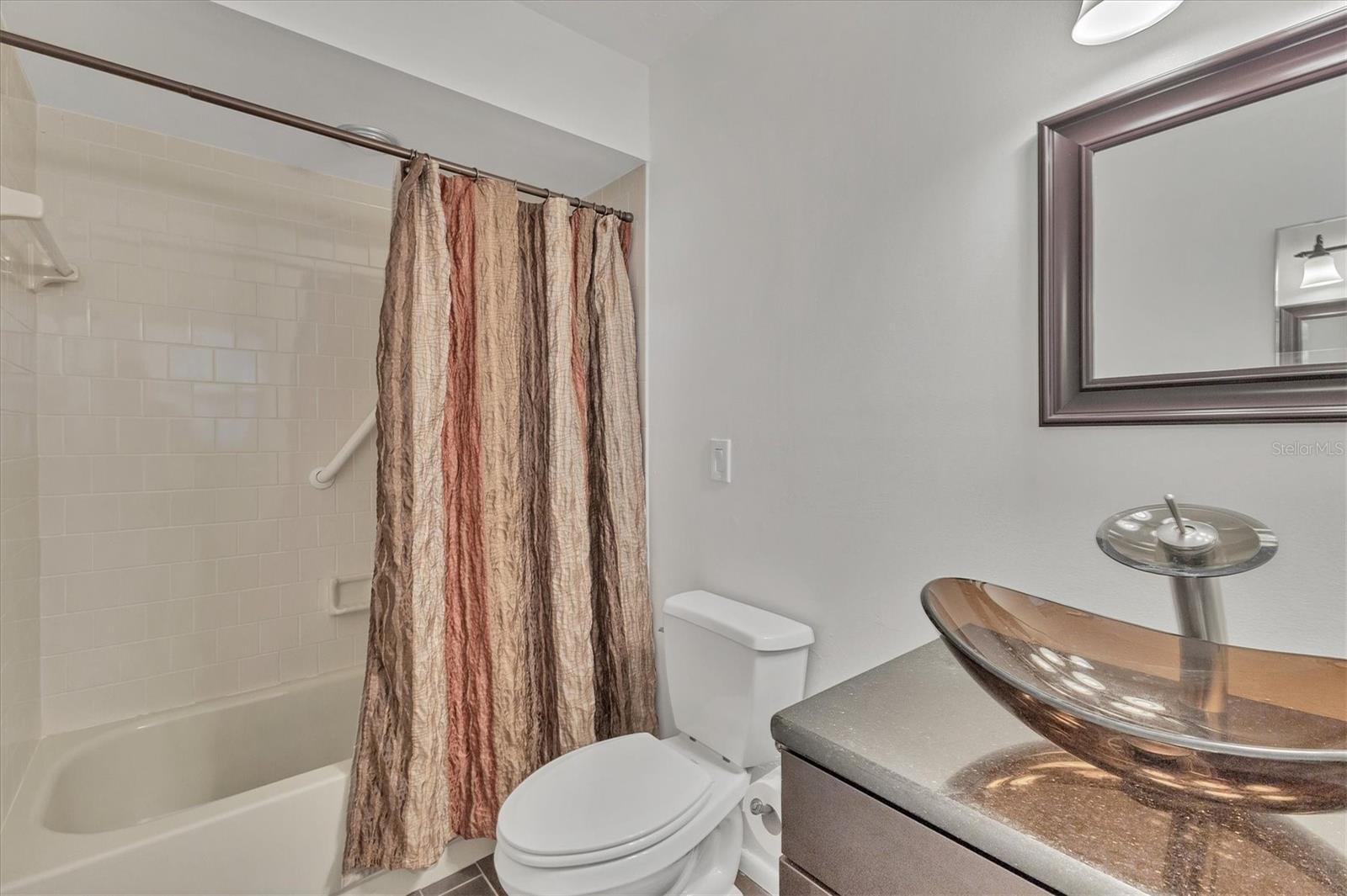 5259 VILLA MAJORCA CT #26