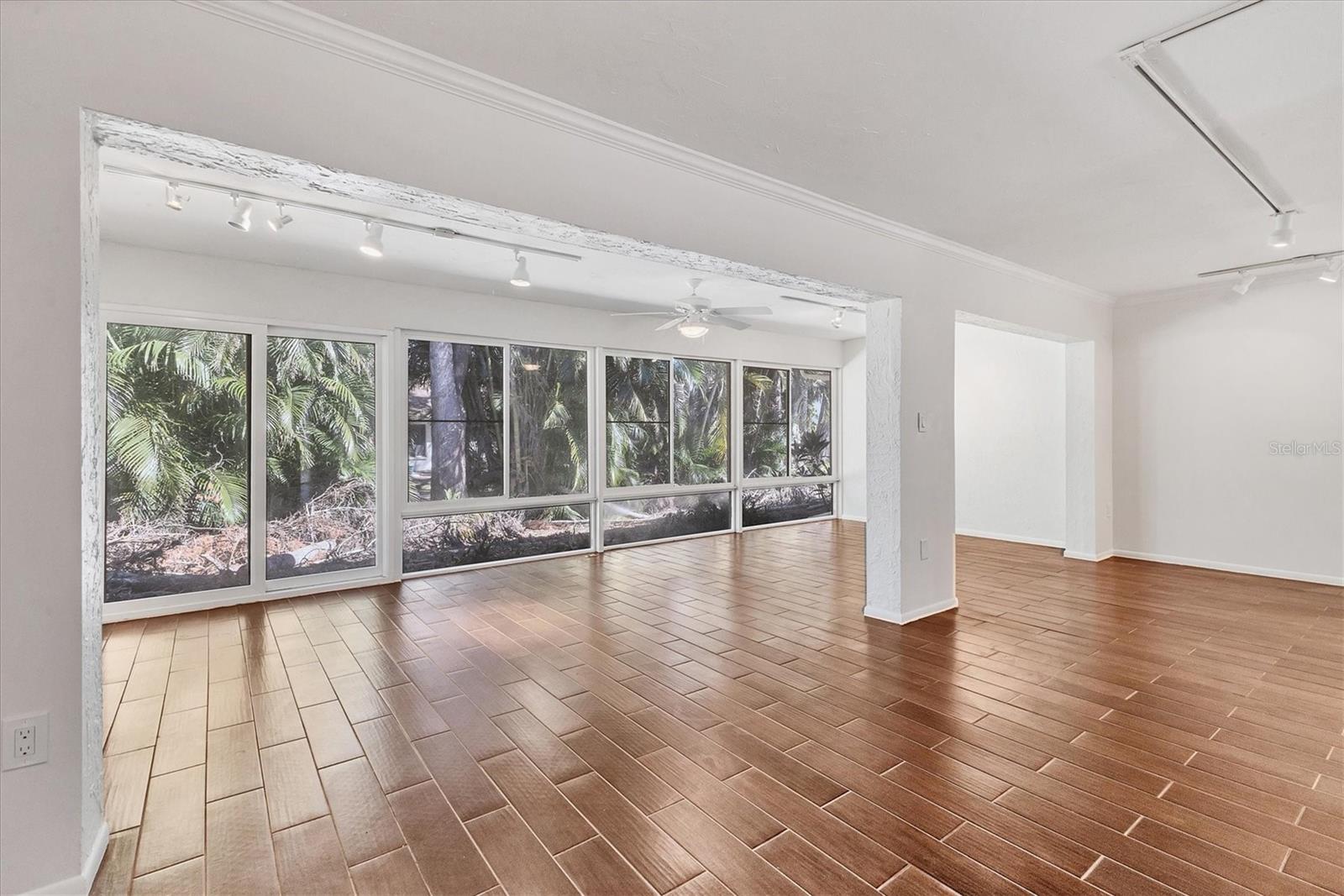 5259 VILLA MAJORCA CT #26