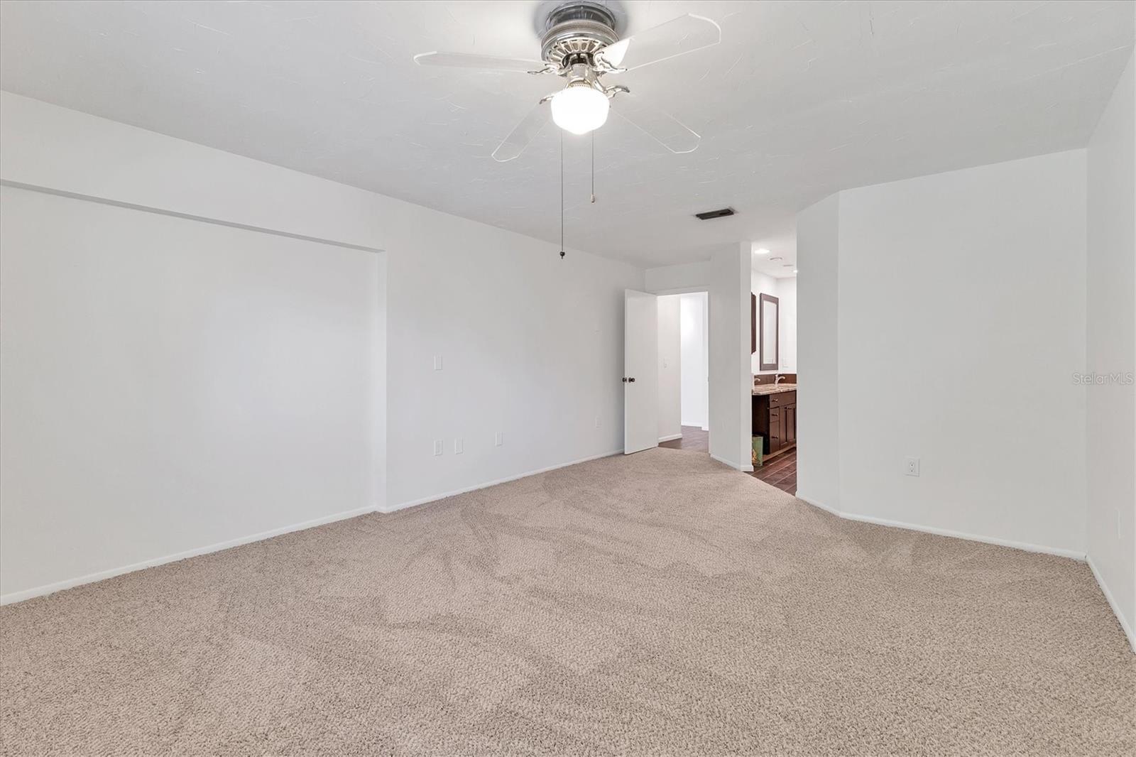 5259 VILLA MAJORCA CT #26