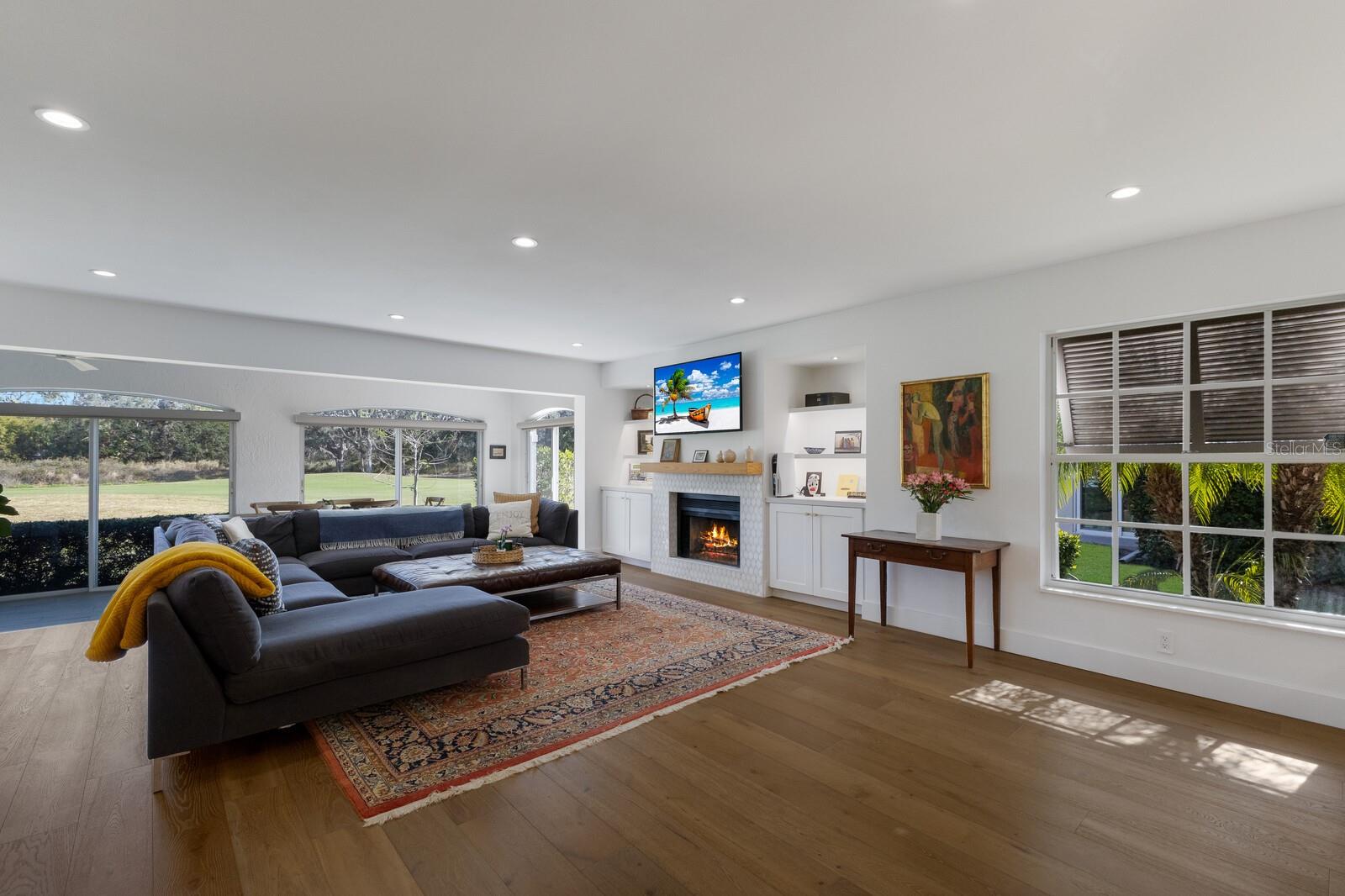 4004 OAKLEY GREENE #37