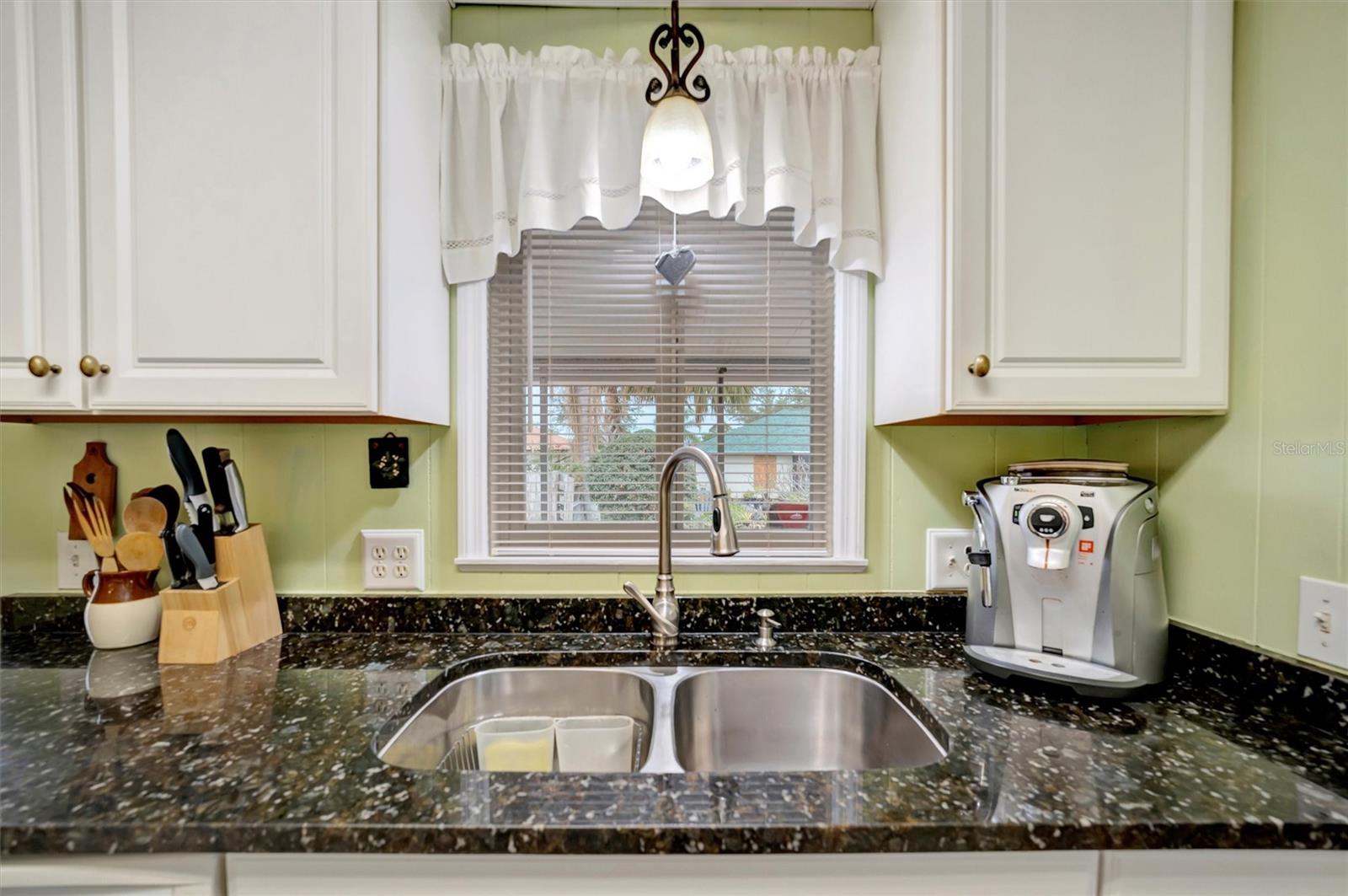 2107 PALMA SOLA BLVD #82