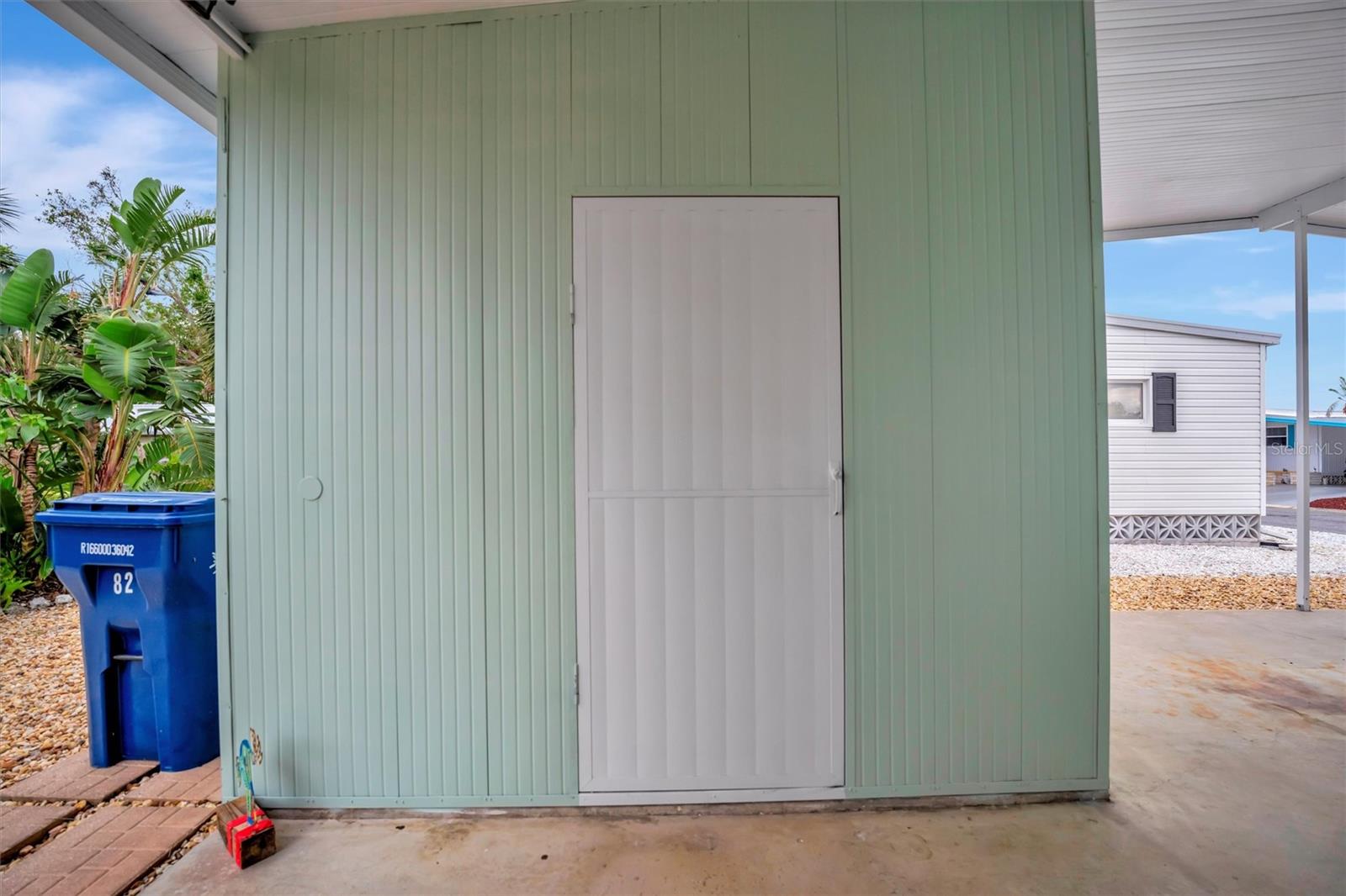 2107 PALMA SOLA BLVD #82