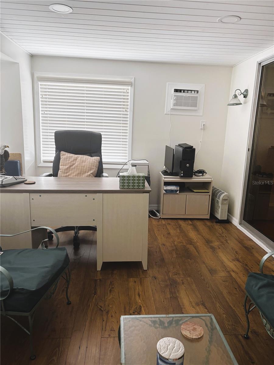 2107 PALMA SOLA BLVD #28