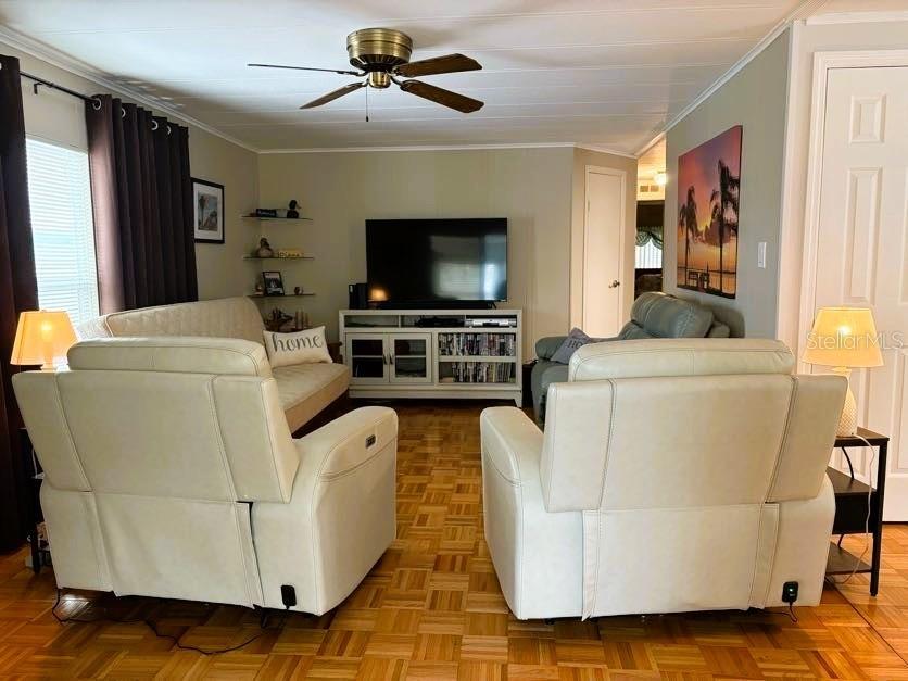 2107 PALMA SOLA BLVD #28