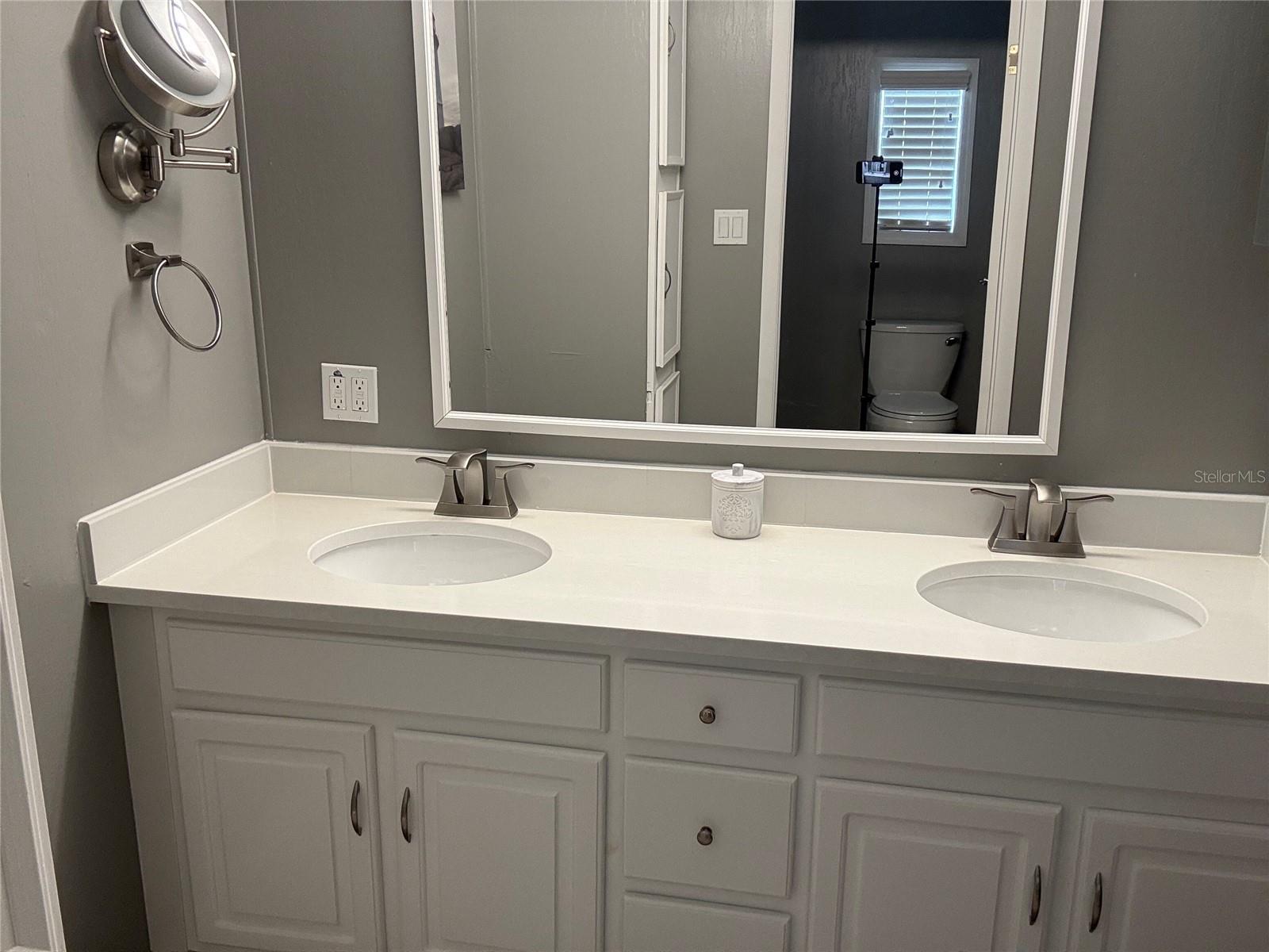 2107 PALMA SOLA BLVD #28