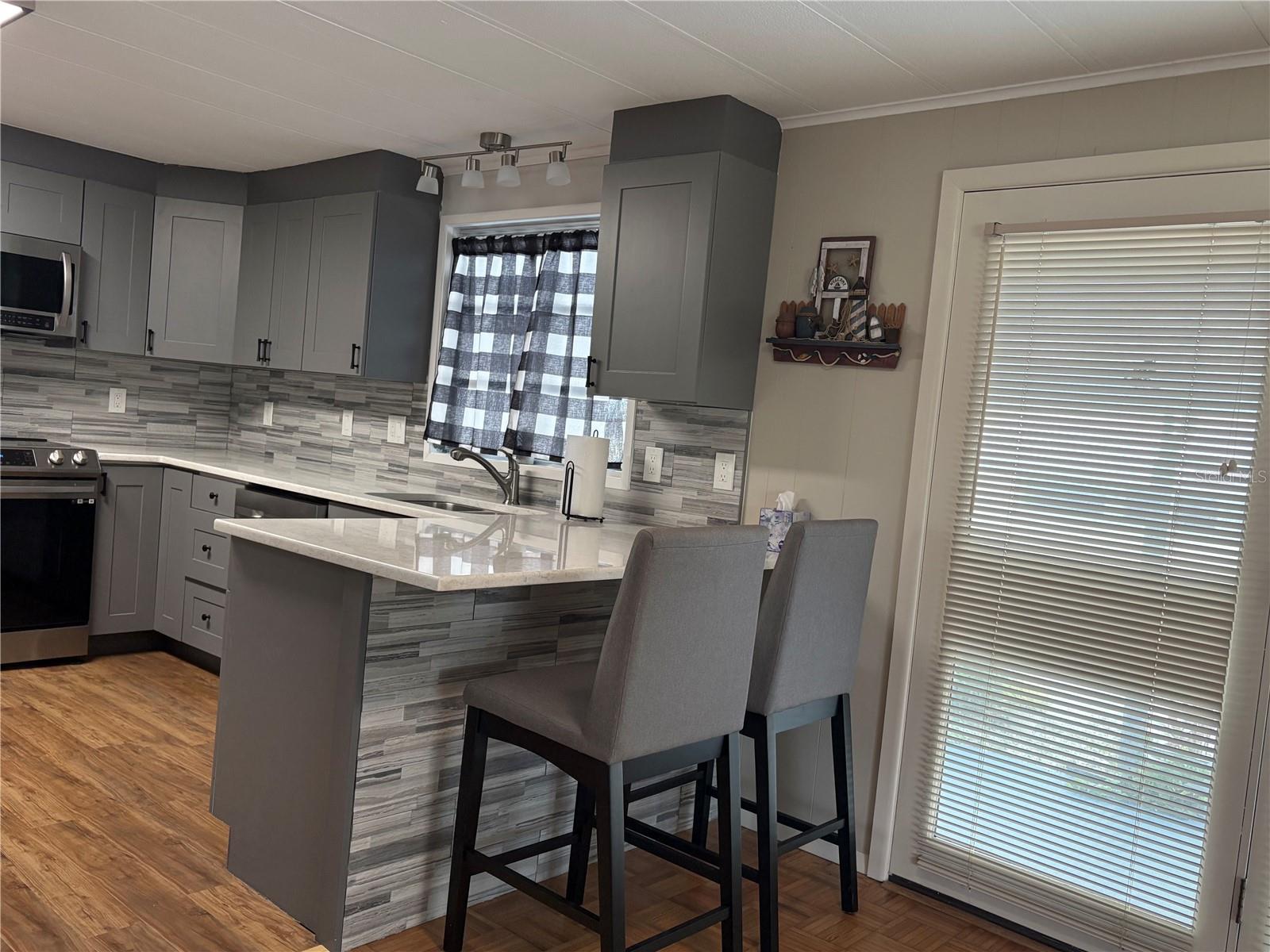 2107 PALMA SOLA BLVD #28