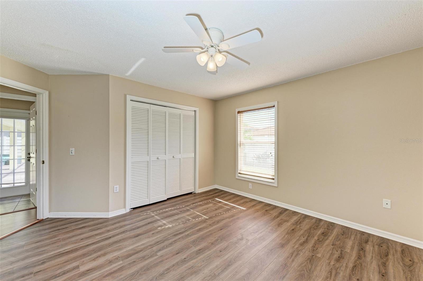 4581 E DOVER STREET CIR