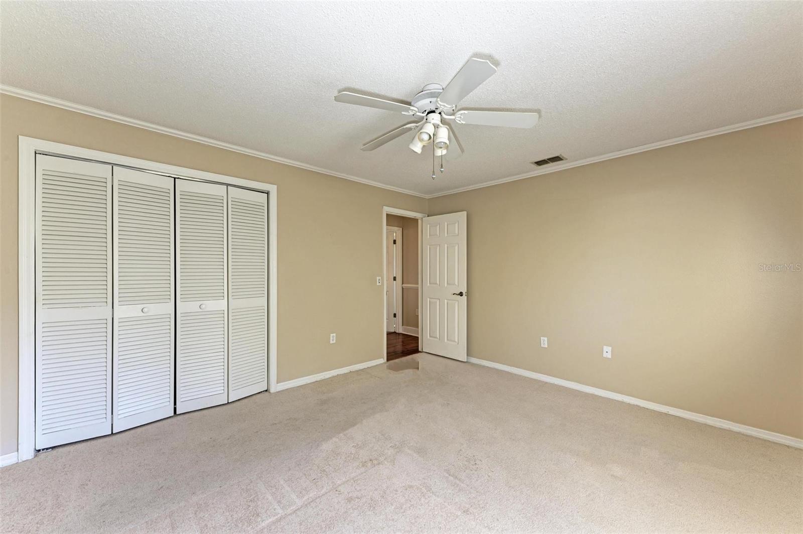 4581 E DOVER STREET CIR