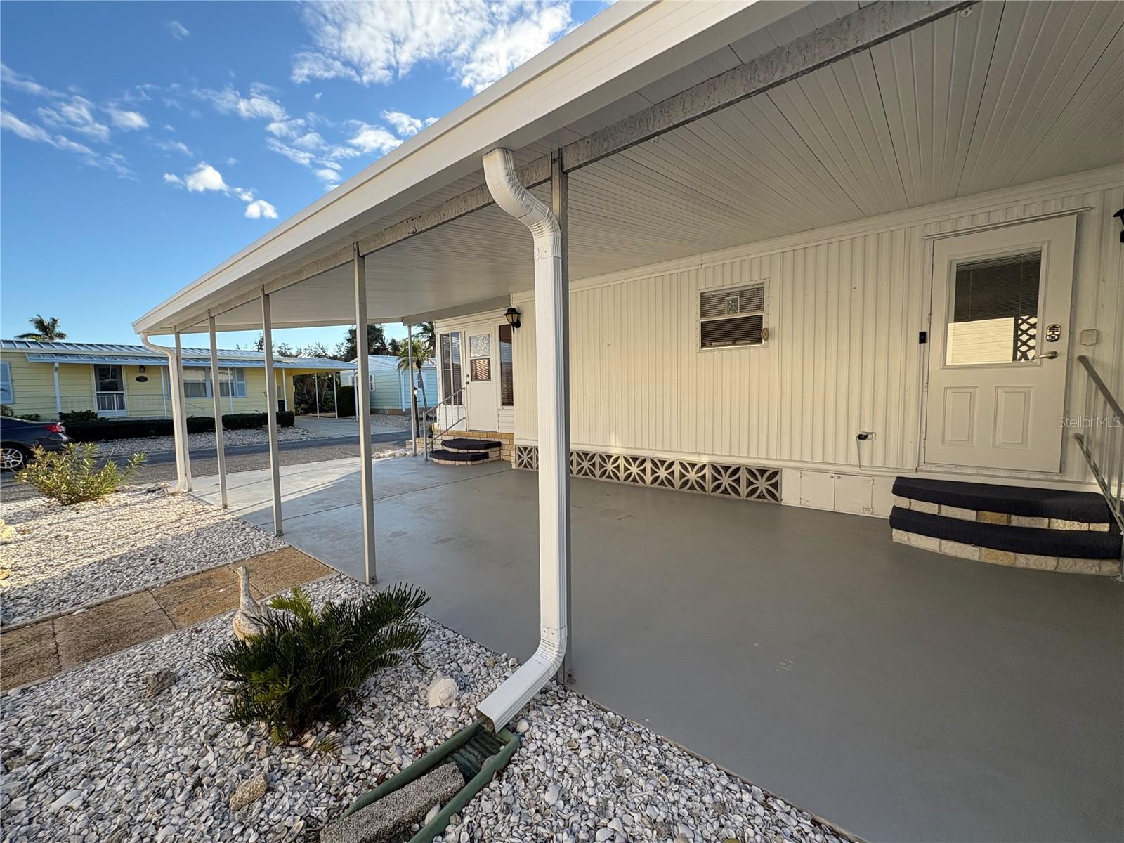 2107 PALMA SOLA BLVD #42