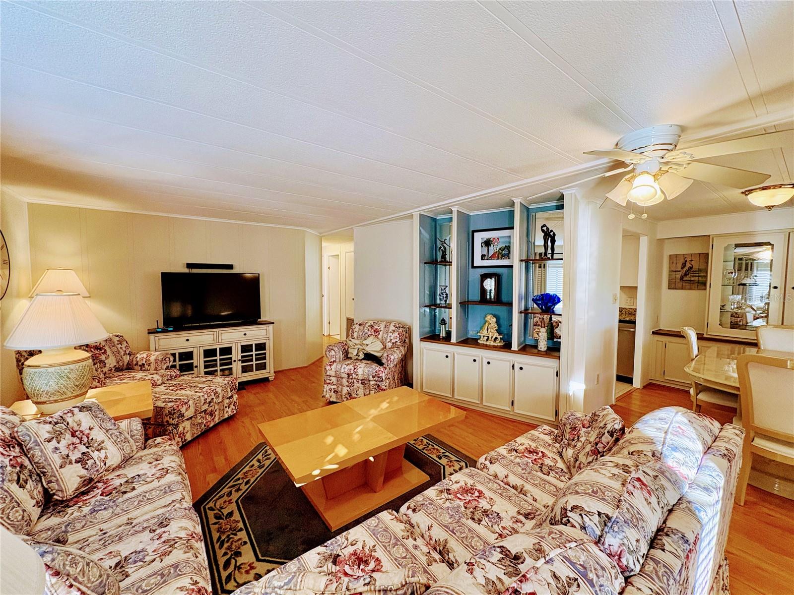 2107 PALMA SOLA BLVD #42