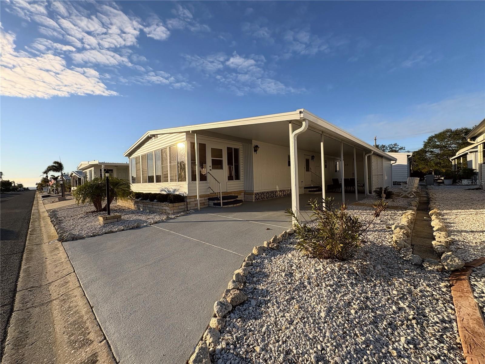 2107 PALMA SOLA BLVD #42