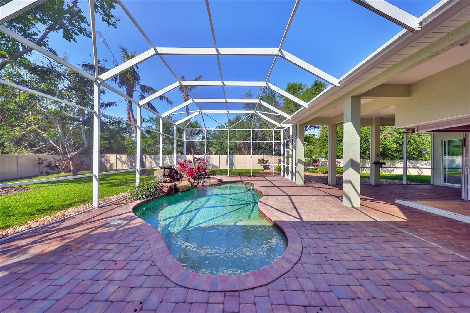 8826 17TH AVENUE CIR NW