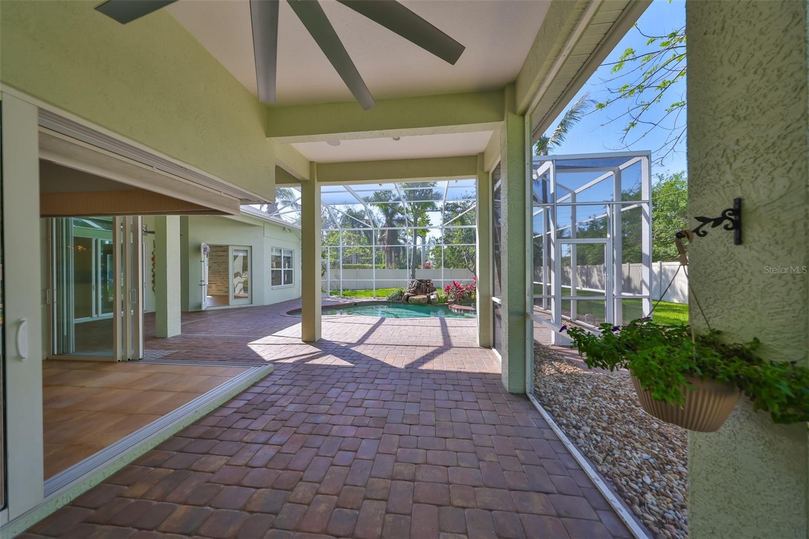 8826 17TH AVENUE CIR NW