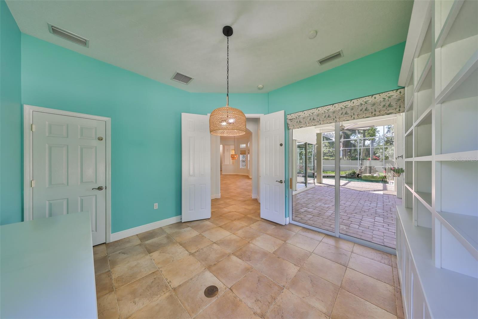 8826 17TH AVENUE CIR NW