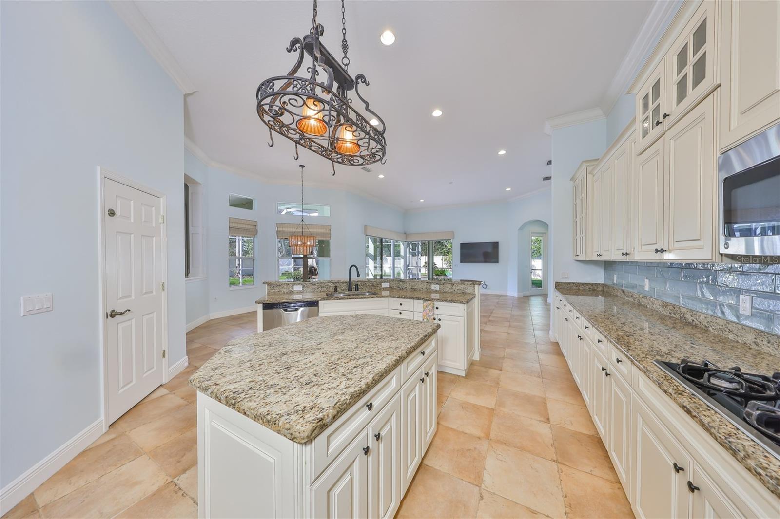 8826 17TH AVENUE CIR NW