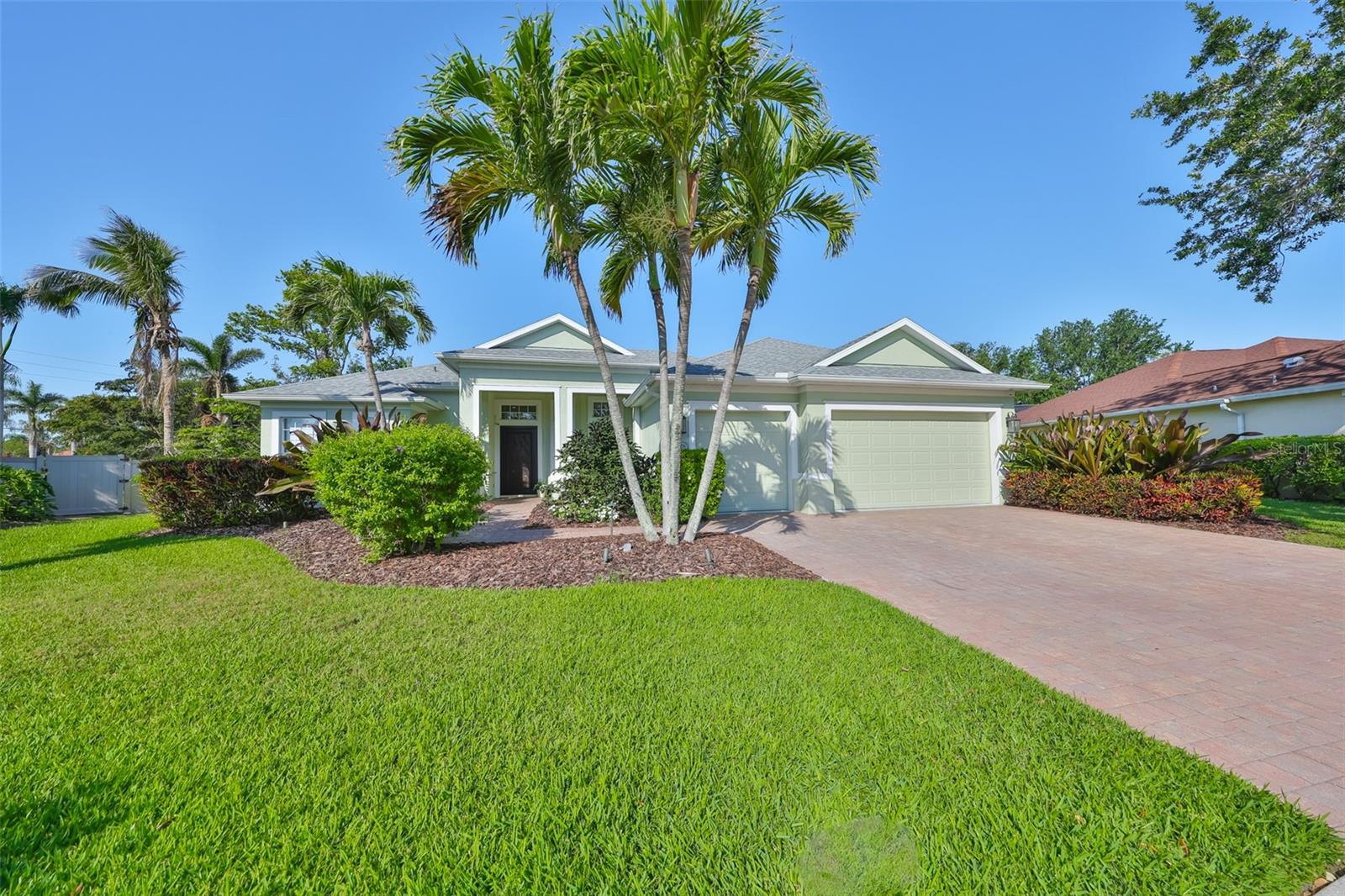 8826 17TH AVENUE CIR NW