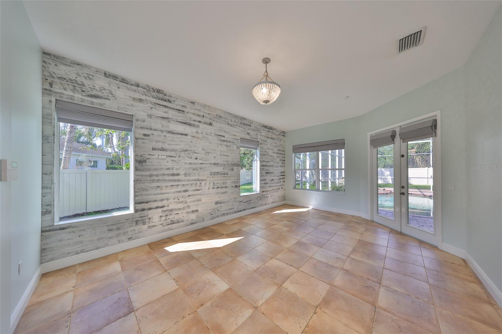 8826 17TH AVENUE CIR NW