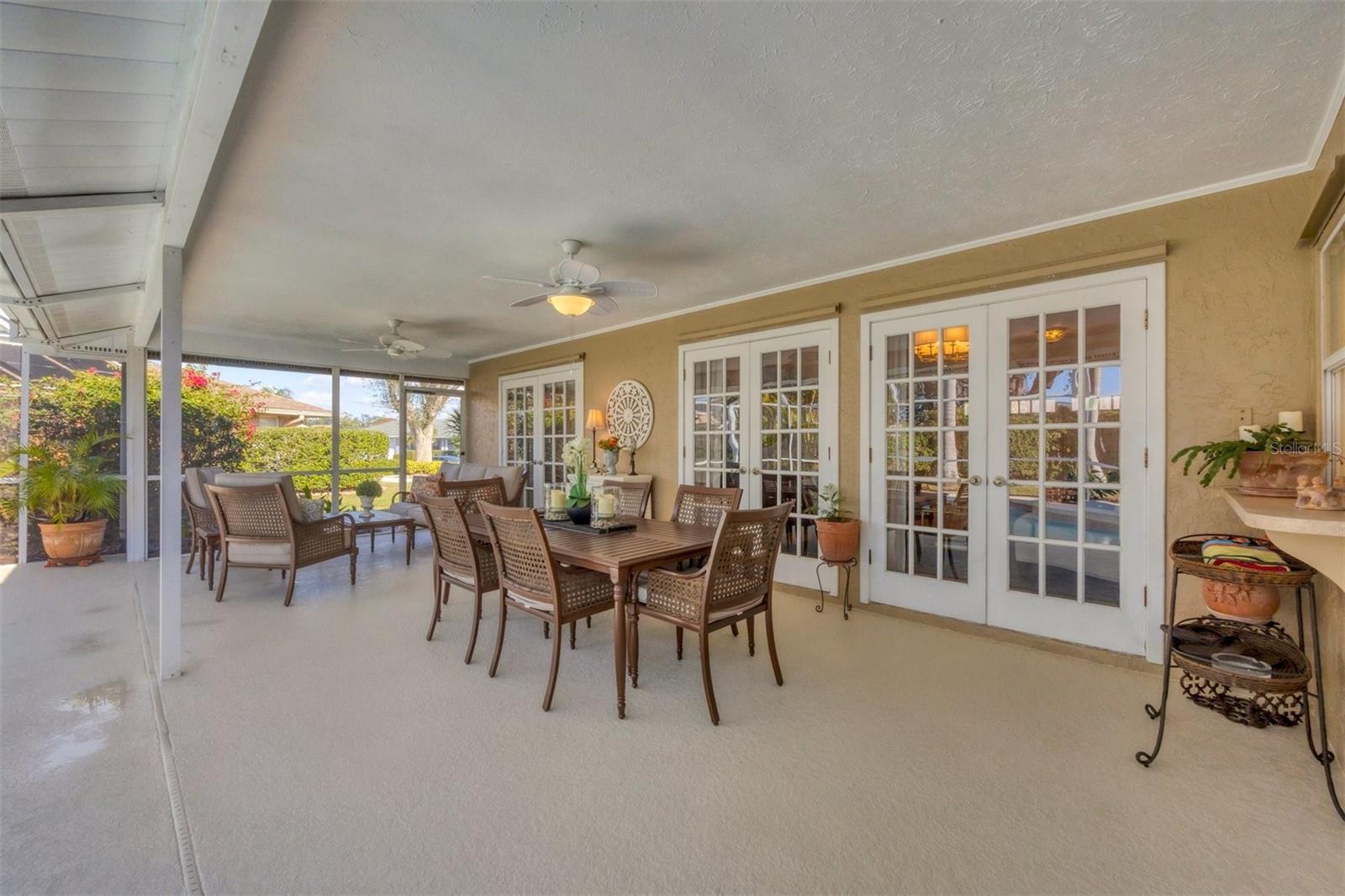 5507 COUNTRY LAKES TRL