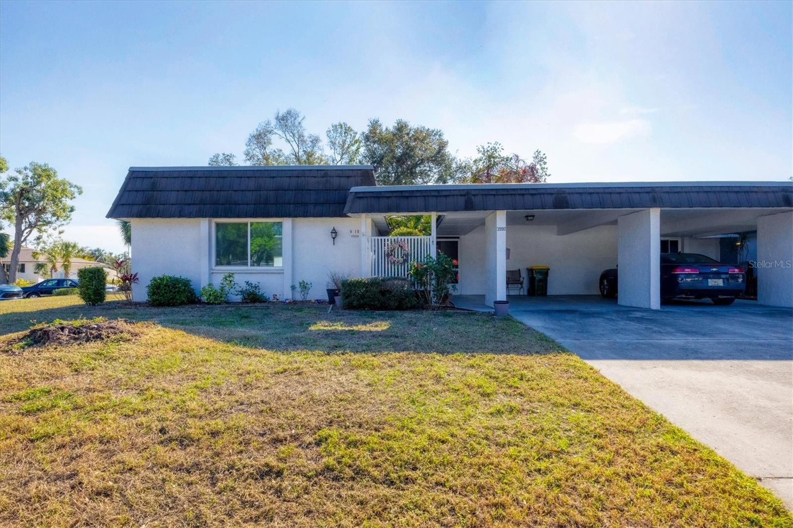 3990 OVERLOOK BND #19