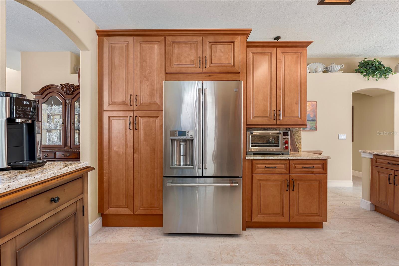 5911 LAUREL CREEK TRL