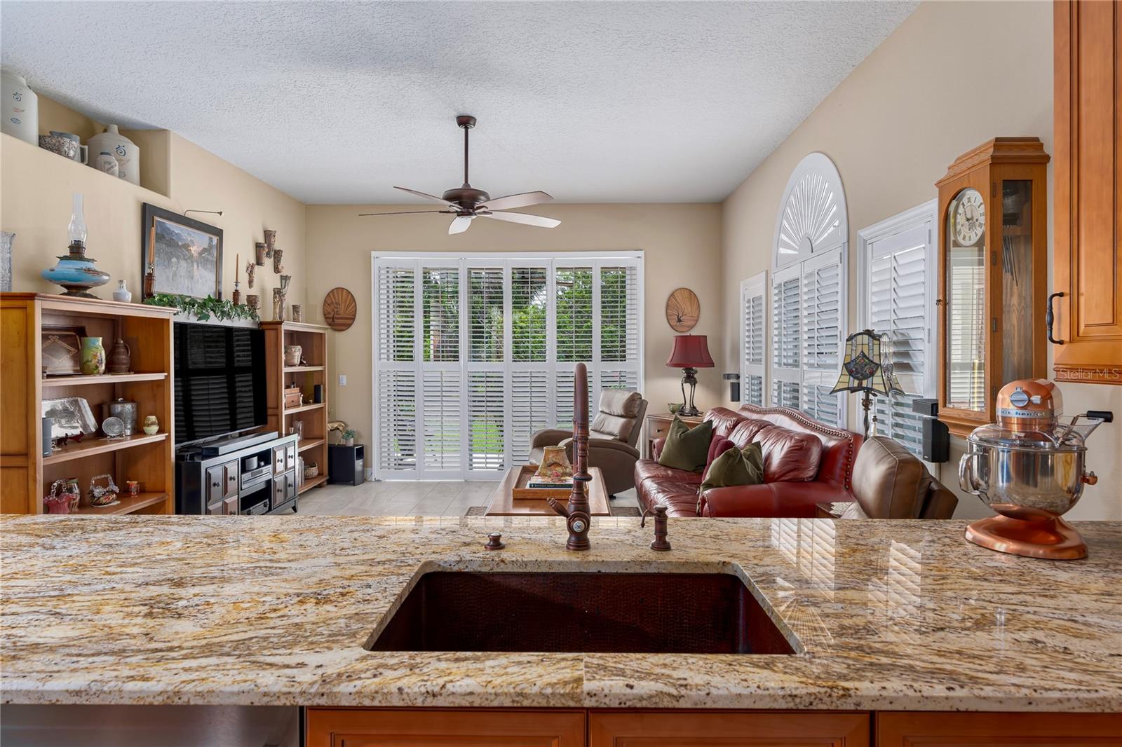 5911 LAUREL CREEK TRL