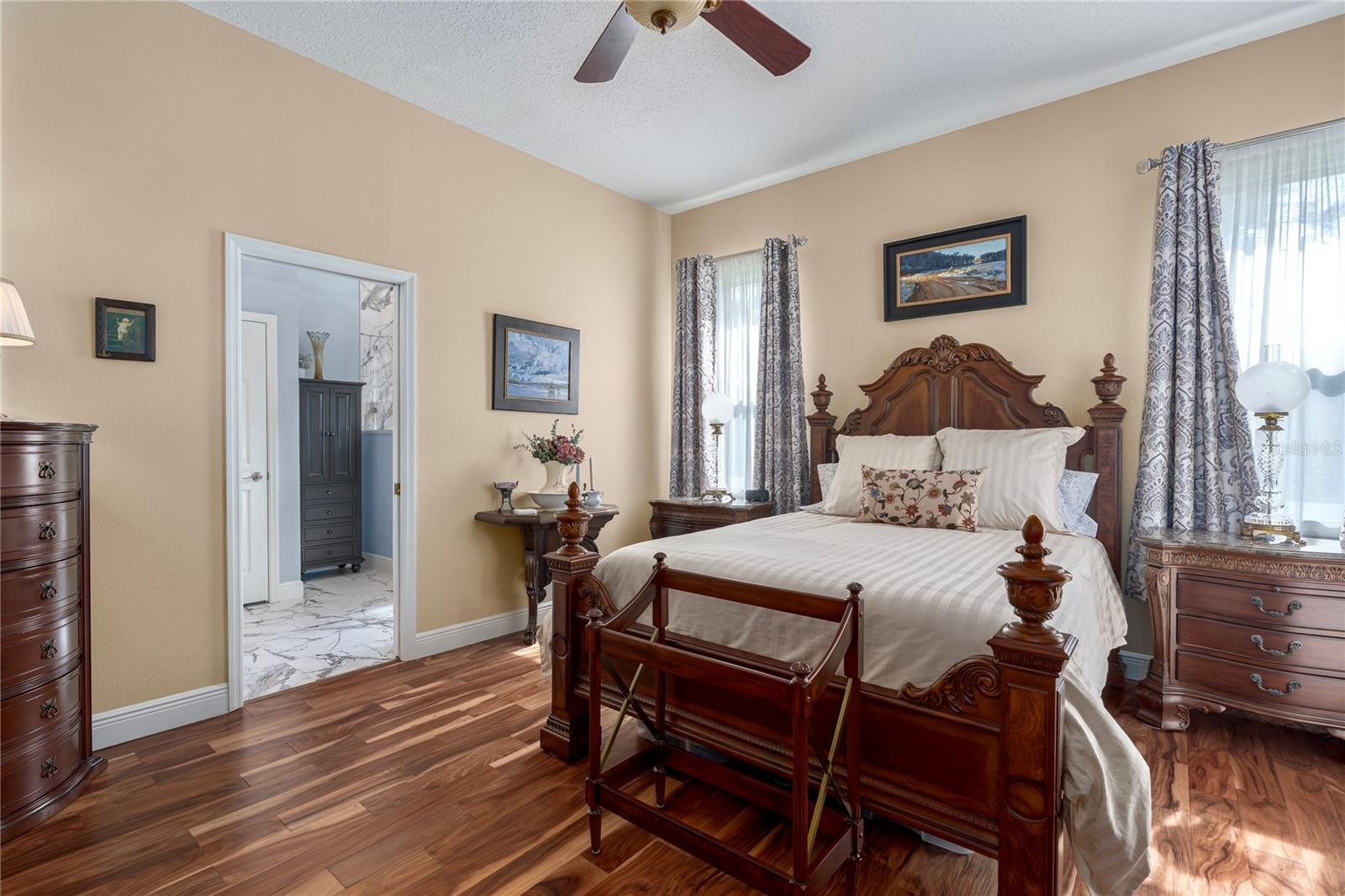 5911 LAUREL CREEK TRL