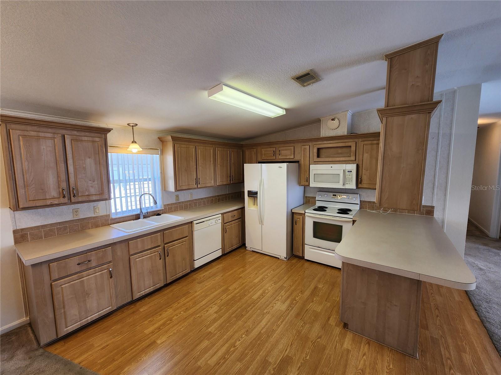 4923 5TH STREET CT W