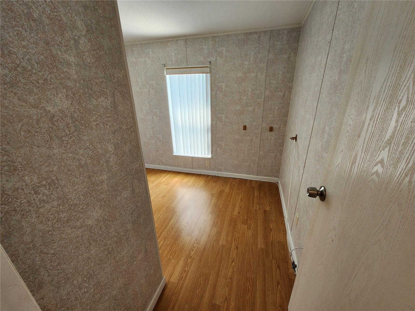 4923 5TH STREET CT W