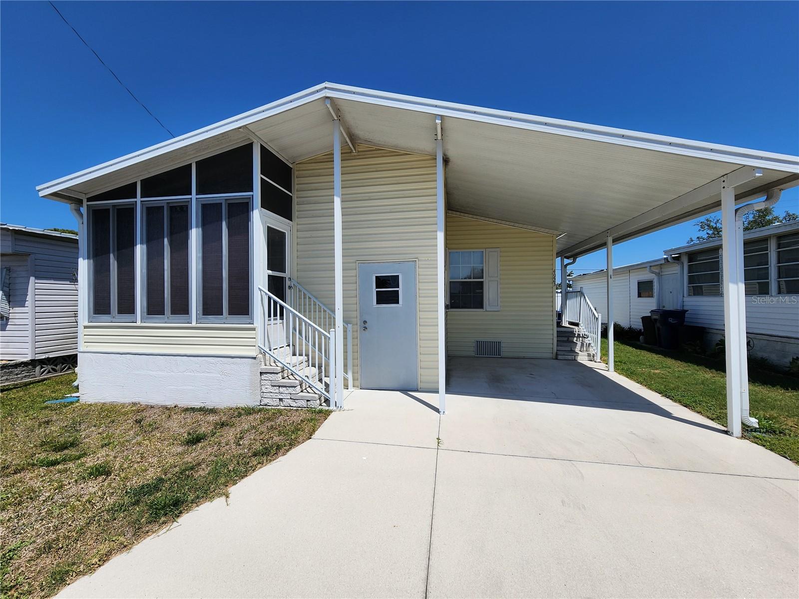 4923 5TH STREET CT W