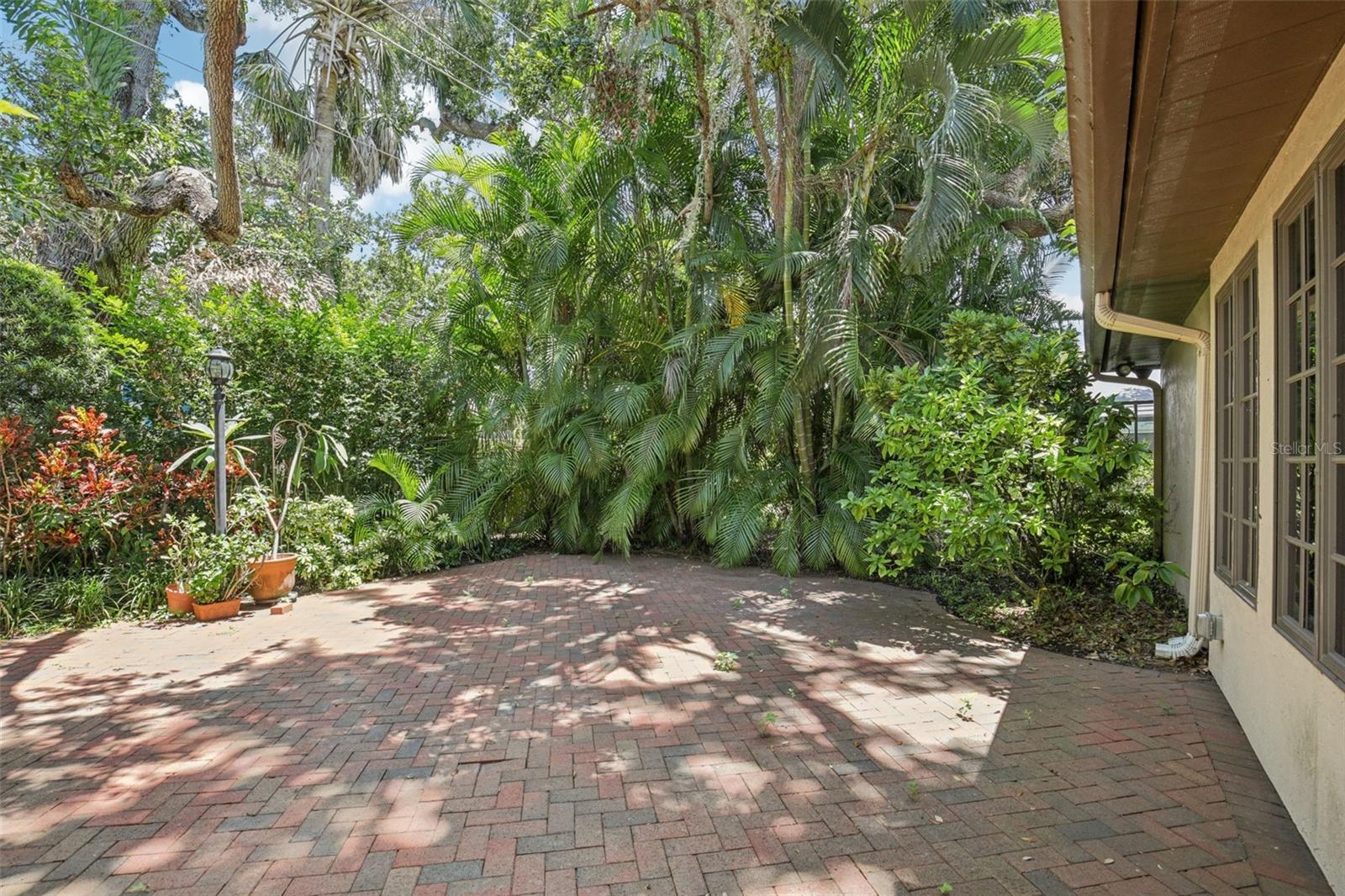 4701 PINE HARRIER DR