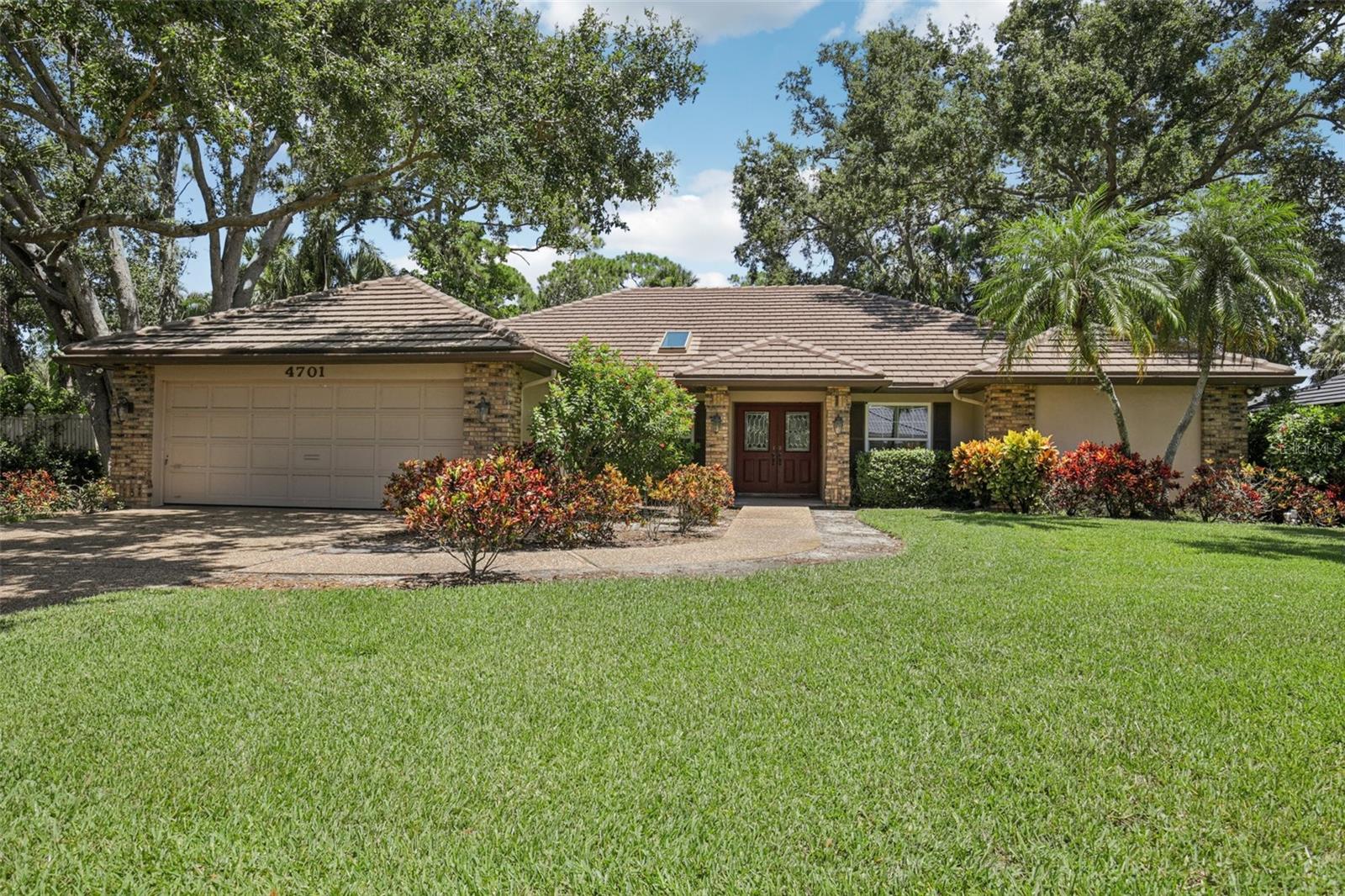 4701 PINE HARRIER DR