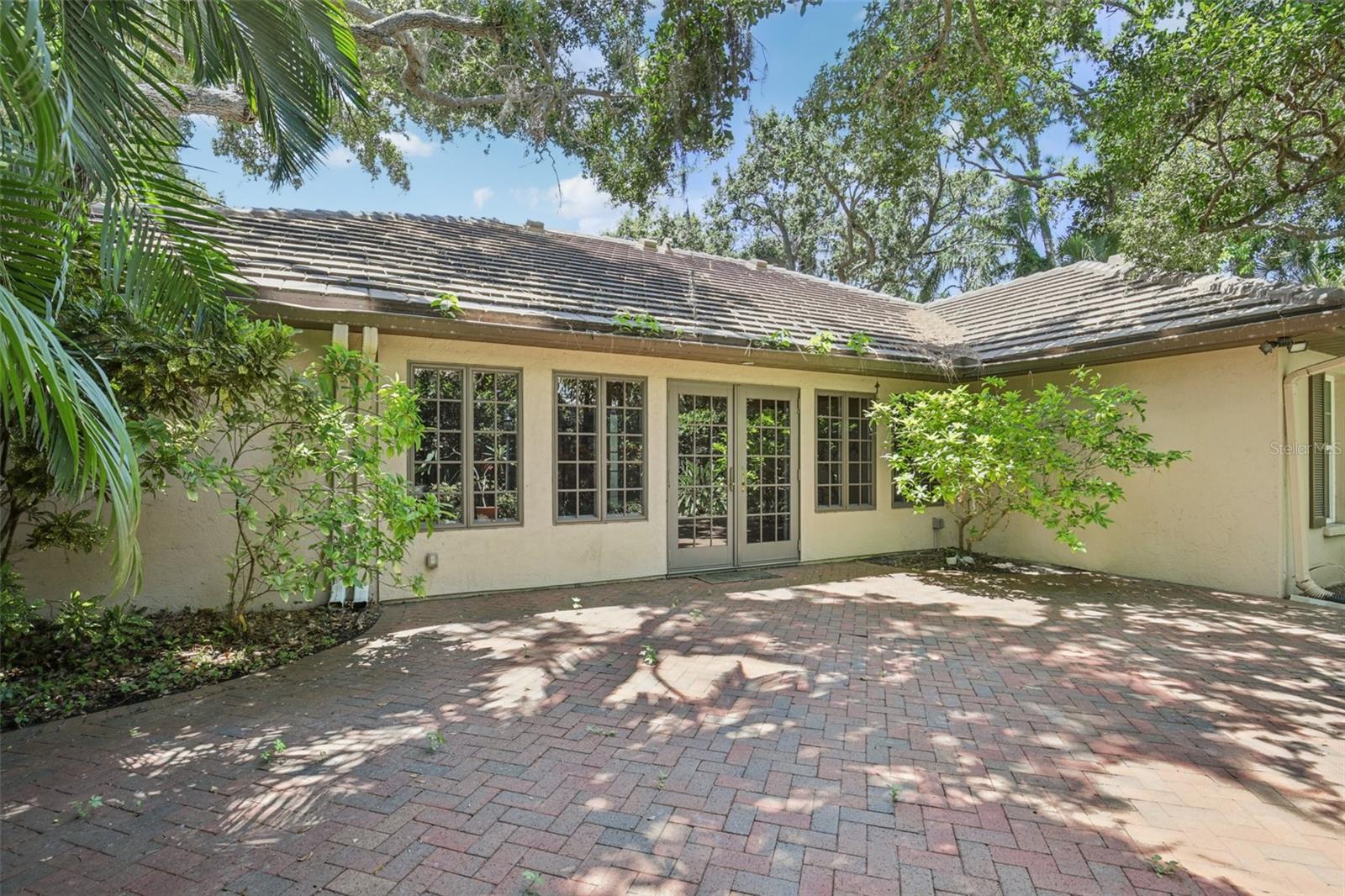 4701 PINE HARRIER DR